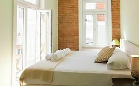 1898 Home & Suites